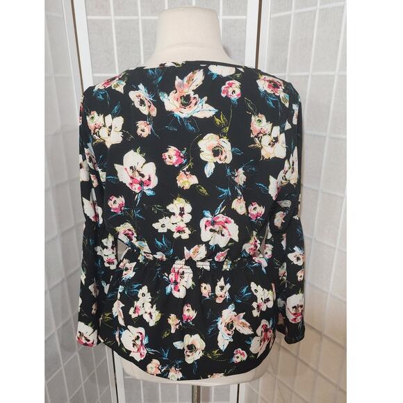 Fashion to Figure FTF Women’s V-Neck Long Sleeves Blouse Top Shirt Size: 0X (12) - Picture 2 of 7